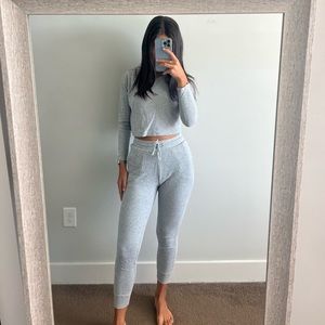 Aritzia Sunday Best Set